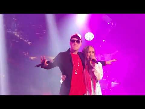 Видео: Lx24 и Мари Краймбрери  Мы останемся в городе одни (Live, Москва 2017)