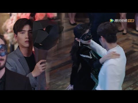 Видео: Золушка становилась все красивее после развода, бывший муж сожалел о слезах