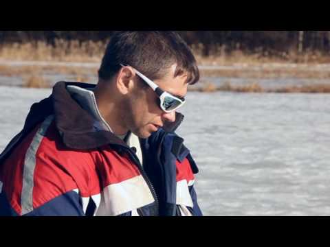 Видео: Зимняя рыбалка с чемпионом. 3 серия