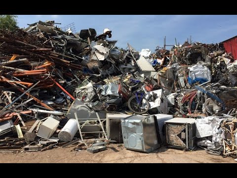 Видео: Компьютер из металлолома. Косяк с переработкой. Чужая личная жизнь.