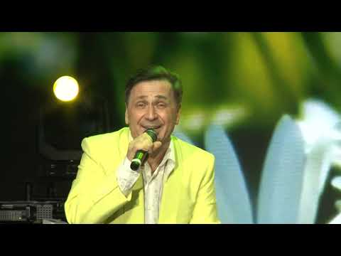 Видео: Ромашка белая - Михаил Михайлов и Игорь Шипков