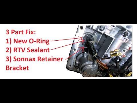 Видео: Устраните утечку трансмиссионной жидкости через разъем жгута проводов с помощью кронштейна Sonnax...