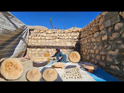 Видео: 🍞 Выпечка традиционного местного хлеба | Путешествие в сердце настоящей кочевой жизни Ирана