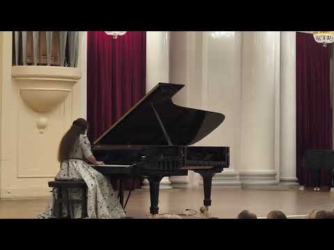 Видео: Мусоргский «Картинки с выставки»