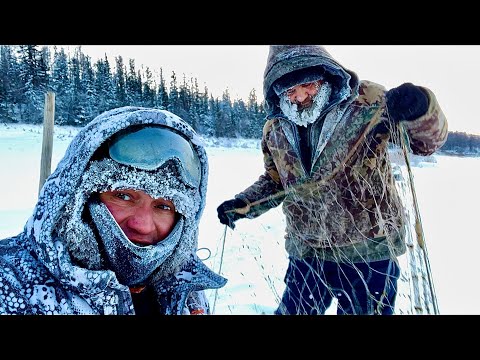 Видео: ПОСЛЕДНИЙ ДЕНЬ ОСЕНИ ОТШЕЛЬНИК (30 лет одиночества 112 серия)