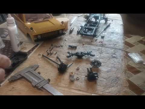 Видео: RC MN-168 RangeRover разбираем передний мост.