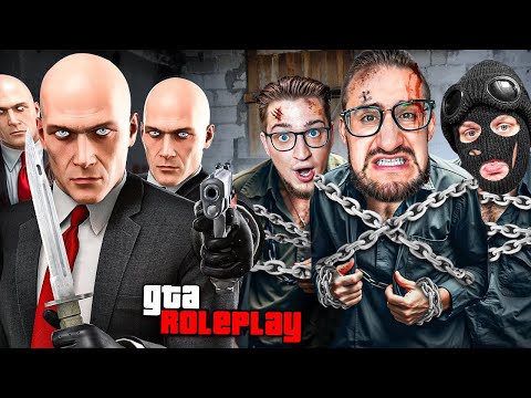 Видео: 3.000 ИГРОКОВ vs 3 ЮТУБЕРА! ПРЯЧЕМСЯ на НОВЫХ АККАУНТАХ! ОН СДЕЛАЛ НЕВОЗМОЖНОЕ! (GTA 5 RP)