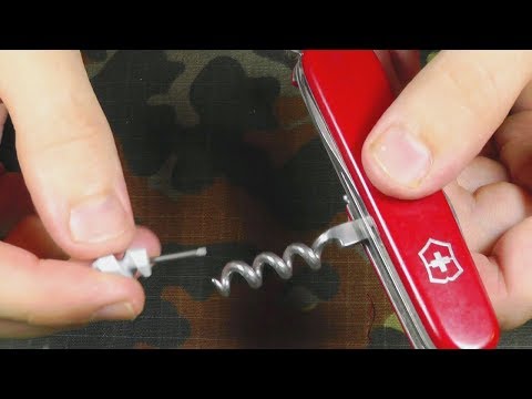Видео: Пара хитростей швейцарских ножей