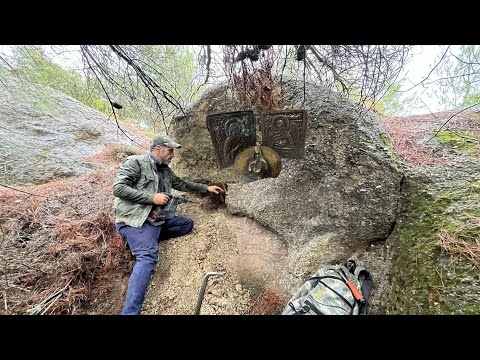 Видео: Большое сокровище изо рта черепахи
