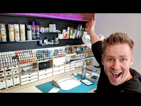 Видео: Я сделал ЛУЧШИЙ ВЕРСТАК НА СВЕТЕ! - Вот как...