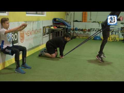 Видео: ОФП для хоккеистов
