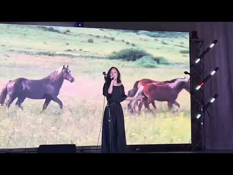 Видео: Анита Слепцова