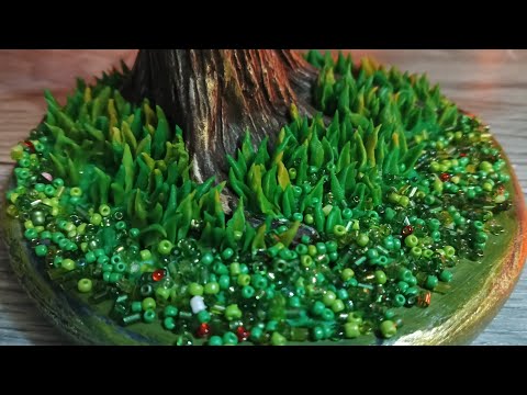 Видео: Мастер-класс | Декор подставки для дерева из бисера