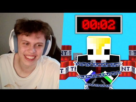 Видео: ВИПС СМОТРИТ КЛЮВА: Через 10 Минут Эта Комната Взорвется на Сервере в Майнкрафт!