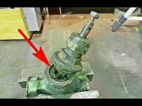 Видео: КАК ОТРЕМОНТИРОВАТЬ ⚒️👍 ЧУГУННЫЙ КРАН? Как разобрать и правильно обслужить чугунный кран.
