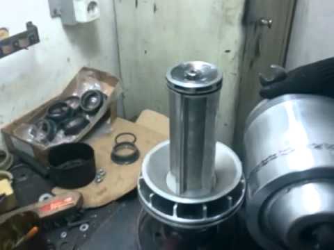 Видео: Разборка сборка центрифуги СОГ 913