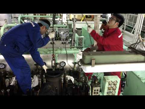 Видео: Моточистка дизель-генератора №3(полная)/Auxiliary Engine №3 overhaul/ВИДЕОДНЕВНИК VLOG№23