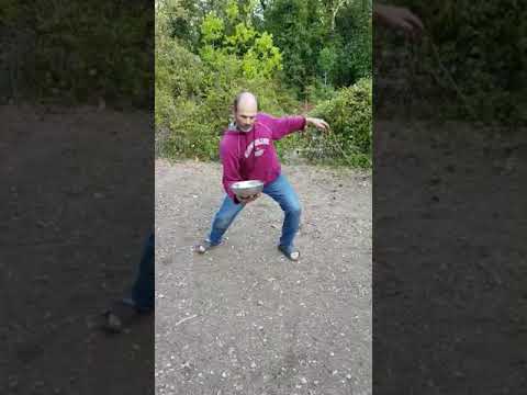 Видео: Гунфу с чашей. Андрей Алексеев.