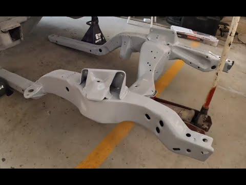 Видео: Firebird Ep 23 Ремонт отверстий для крепления подрамника кузова