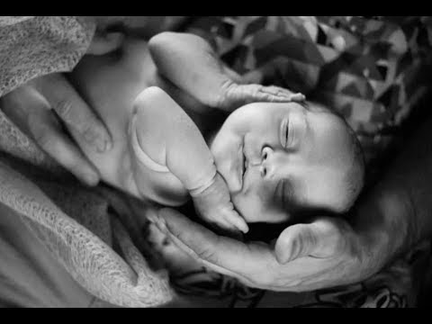 Видео: Ребенок 1 месяц. Первый месяц после родов. Жизнь с младенцем. Часть 2.