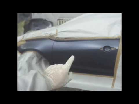 Видео: Покраска двери и крыла в переход с использованием безцветной базы