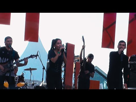 Видео: Тимур Ямалов и Ильгиз Gizmo feat. Сабина Кучаева - Хыял (Live) @ TatCultFest [Казань, 30.08.2022]