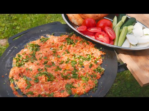 Видео: Когда надо бежать на работу - Помидоры Юмурта на завтрак