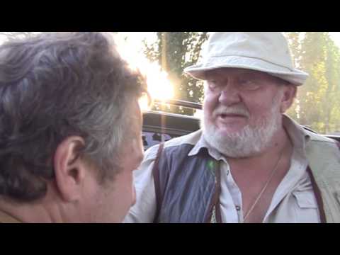 Видео: Охотничьи истории. Сезон 1. Охота на голубя и перепела (1 серия)