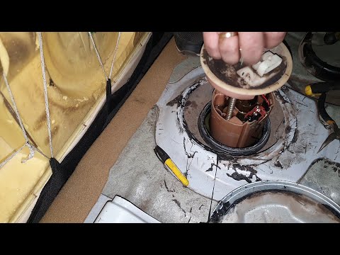 Видео: Снятия насоса топливного Чери Истар 2 0