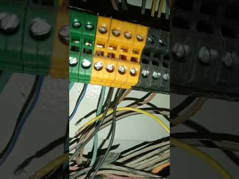 Видео: Замена привода дверей турецкого лифта на Магнус 21.04 #lift #elevator #лифт