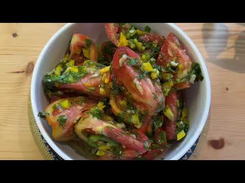 Видео: Маринованные помидоры по-корейски быстрого приготовления - Quick pickled tomatoes in Korean style