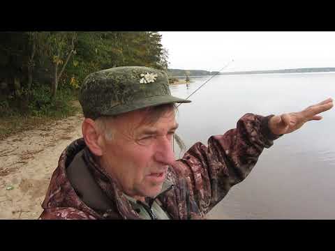 Видео: ЛЕЩ  НА ДОНКИ В ОКТЯБРЕ. СЕКРЕТНАЯ ДОБАВКА К НАСАДКЕ .РЫБАЛКА С ВНУКОМ.