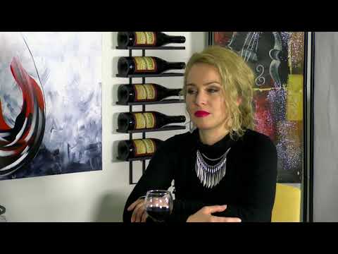 Видео: На чаша вино с Милена Томанова