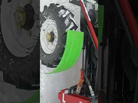 Видео: Китайский мототрактор Батыр пф18 (т18) беглый обзор. Основные переделки