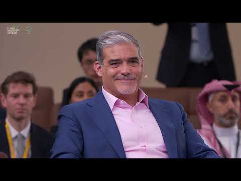 Видео: Столица ИИ: станут ли вычисления глобальным ресурсом? — Алекс Клавель, Филип Гвидо, Джин Хайнс — ...