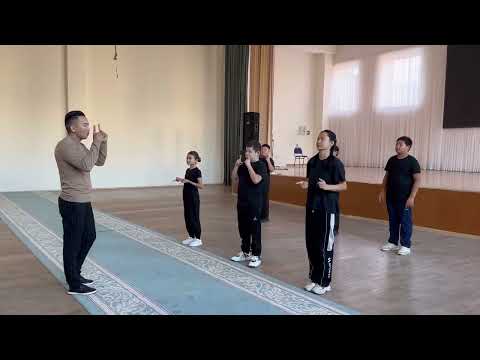 Видео: Сабет Жансұлтан Мүсілімұлы. Сахна тілі және дем жаттығулары.