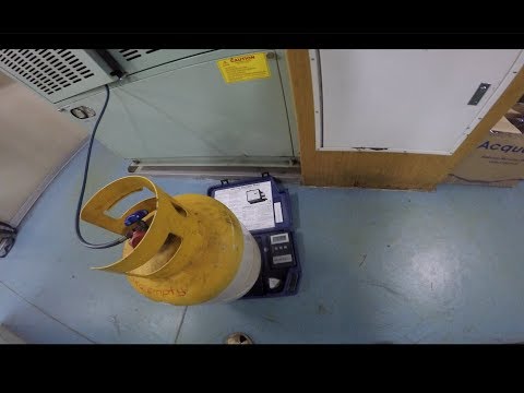 Видео: Заправка кондиционера ЦПУ фреоном/ВИДЕОДНЕВНИК VLOG№57