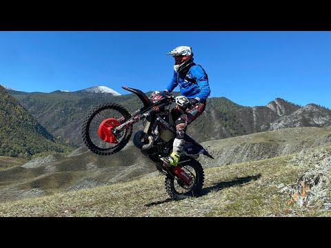 Видео: Обзор Rieju MR 300 PRO 2022 после 40 моточасов эксплуатации.