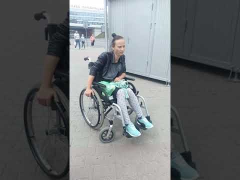 Видео: Тунеядцы Беларуси. Лжеколясочница Натаха