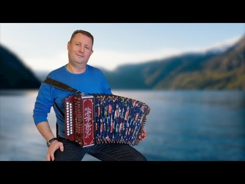 Видео: Паша гармонист - Река Баргузин