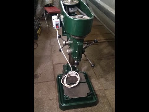 Видео: Сверлильный вариаторный станок 2а112 /настройка вариатора /сборка.