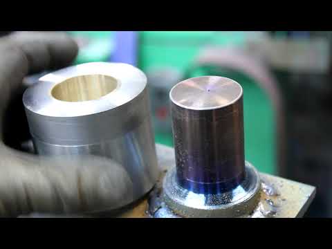 Видео: Сделал поворотный кран в мастерскую. liebherr в гараже.