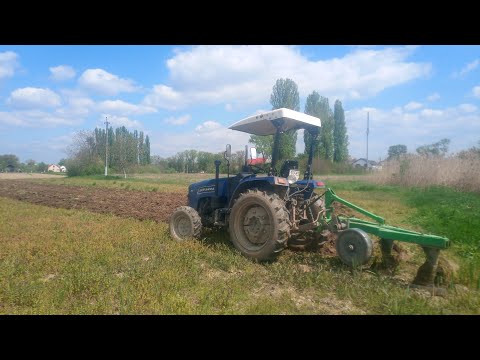 Видео: ДТЗ 5404 Підготовка грунту під посадку