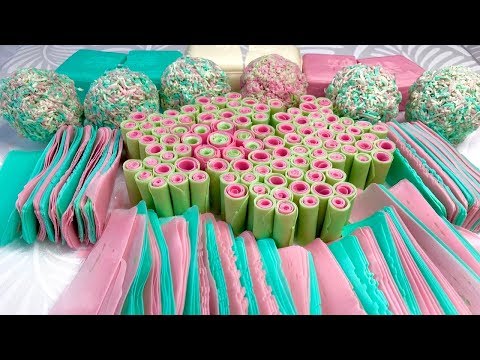 Видео: АСМР МЫЛО, Хруст мыльных завитков, шариков и пластинок. Крахмал внутри мыла, хрустящие звуки.