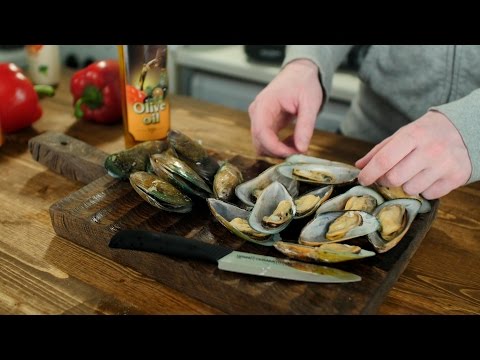 Видео: Острые запеченные мидии в ракушках