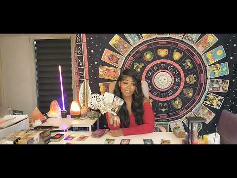 Видео: 💗 ВОДОЛЕЙ — Кто-то новый собирается предложить вам отношения, а предыдущий человек сожалеет обо в...