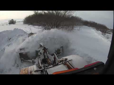 Видео: Трактор Кировец. Выезжаю на расчистку дорог от снега.