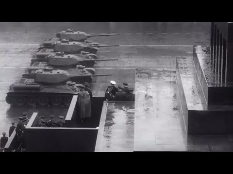 Видео: "Three Tankmen" and "March of the Soviet Tankmen" / Три танкиста и Марш советских танкистов