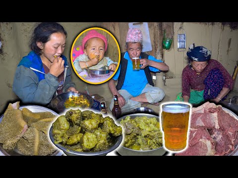 Видео: Рецепт жареных внутренностей с пивом || Рис по-деревенски || Веселимся в деревенской семье