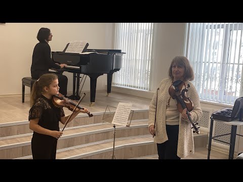 Видео: 11.10.2020 Мастер-классы Татьяны Полозовой (скрипка), ученица: Каролина Шакирова, 10 лет